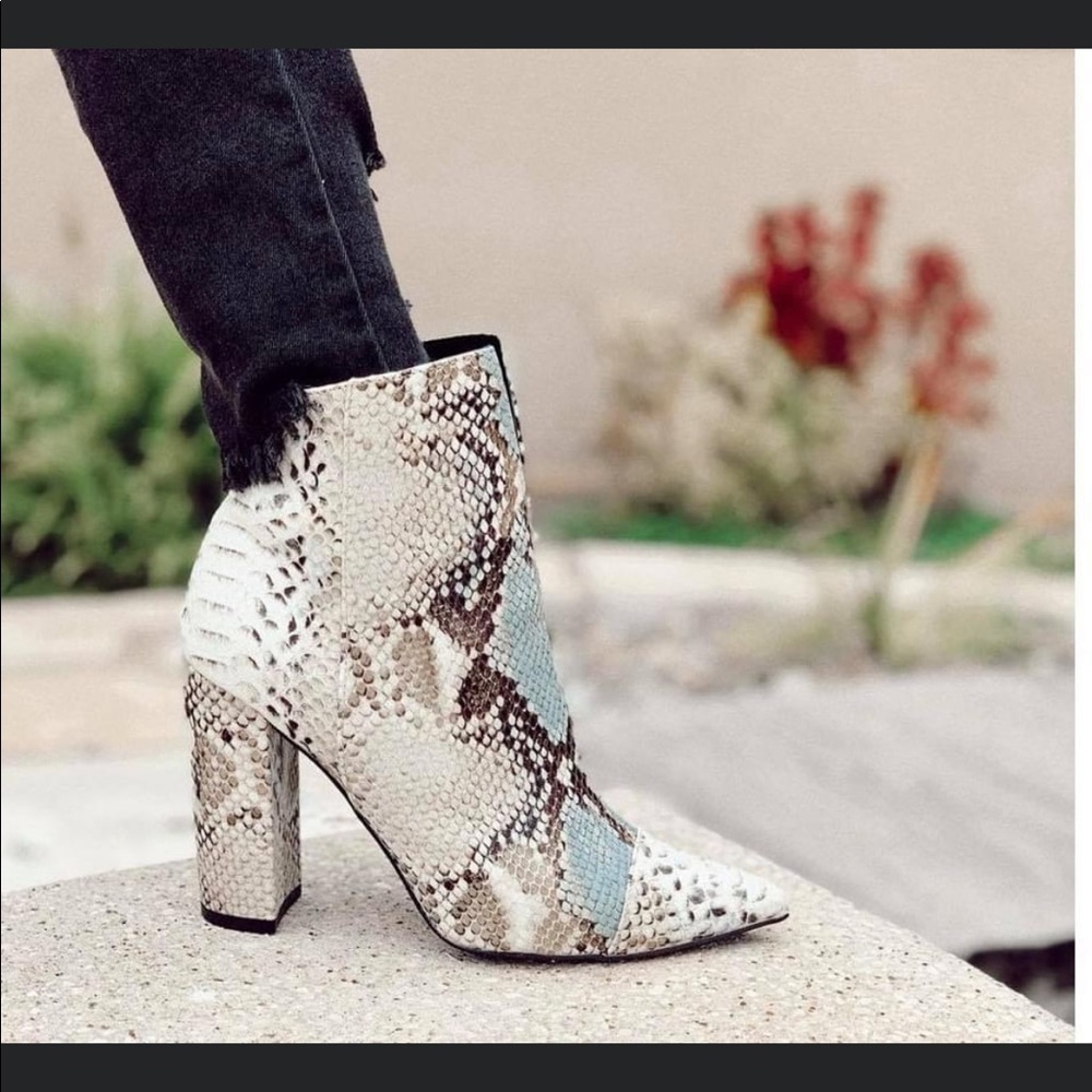 Snakeskin bootie with heel